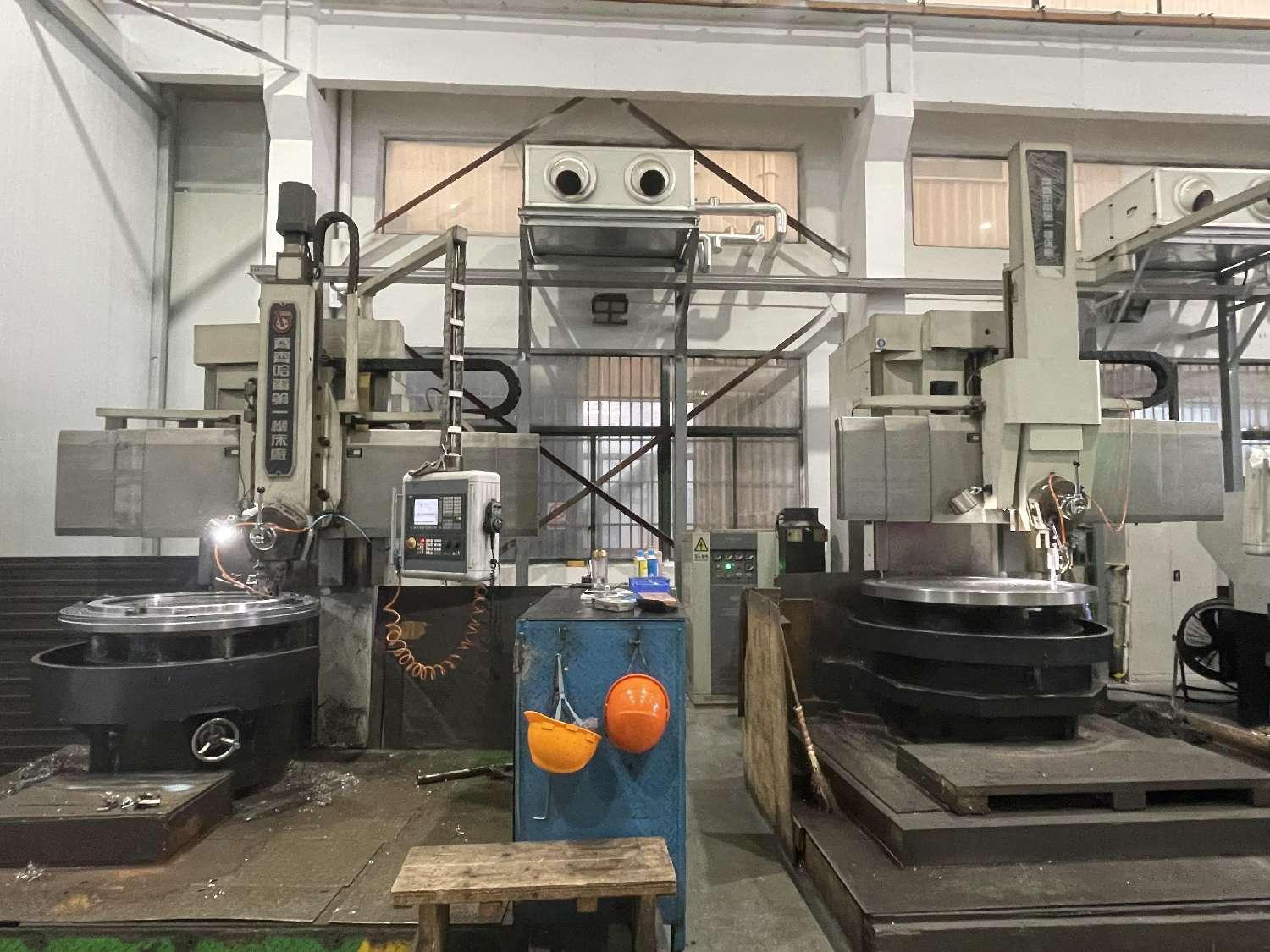 齐重1.25米数控车床